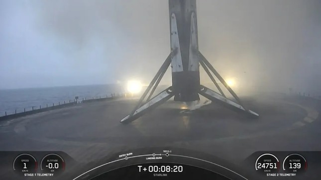 20 vệ tinh rơi sau sự cố tên lửa thảm khốc của SpaceX- Ảnh 1.